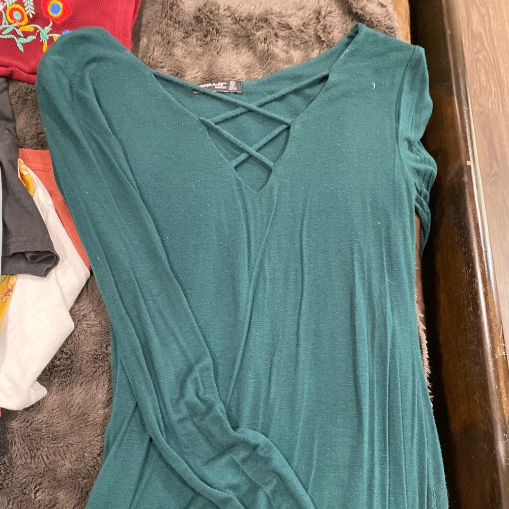 Faded green long sleeve dress medium